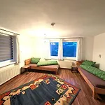 Gmarerhof Apartment *